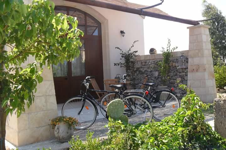 Masseria Sucea Martano Exterior photo