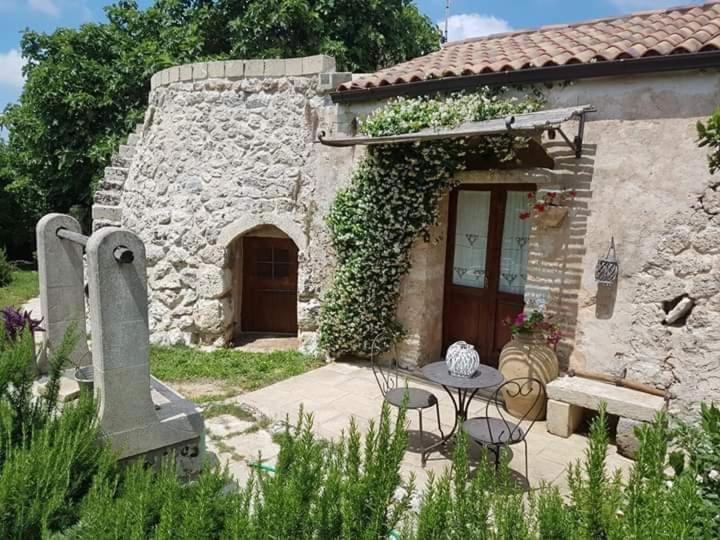 Masseria Sucea Martano Exterior photo